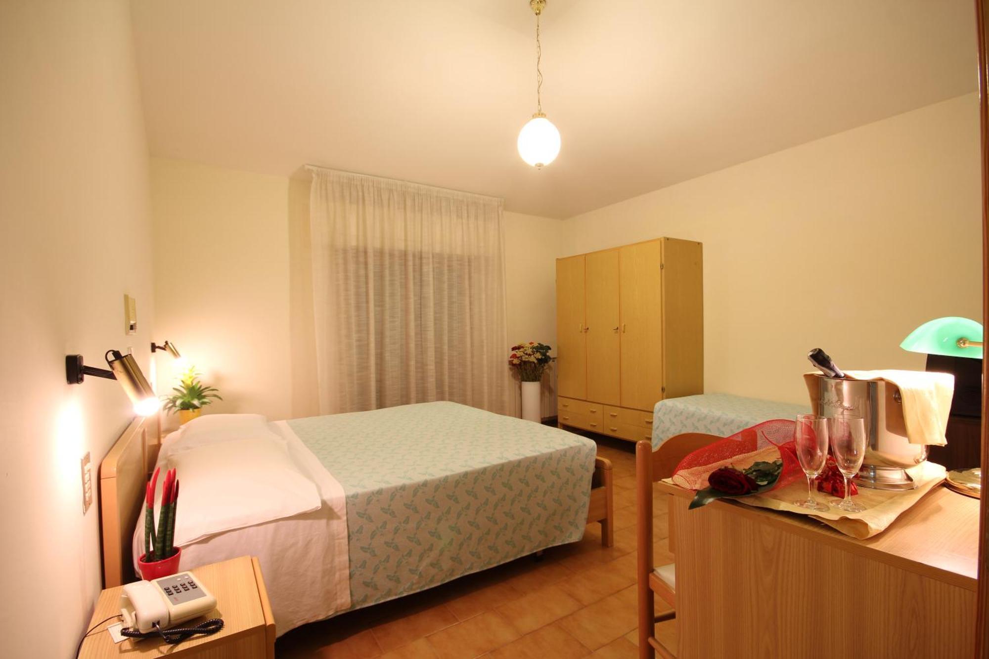Hotel Villa Luca Chianciano Terme Pokoj fotografie